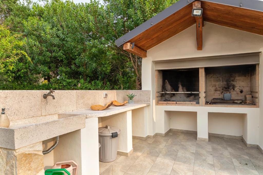 アルゲーロ Casa Karinヴィラ エクステリア 写真